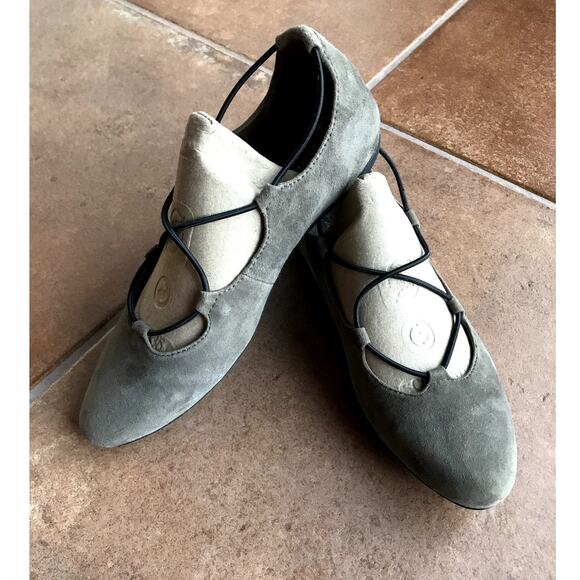 Earthies by Earth Brown Suede Ballet Slippers w Crossover Cords size 8.5 - Picture 15 of 16